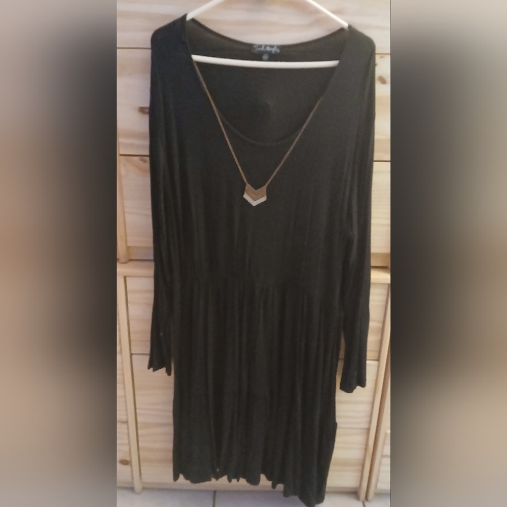 Elegant Black Long Sleeve Dress